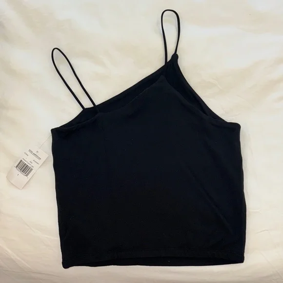 Good American Black Asymmetrical Camisole Crop - Picture 2 of 4